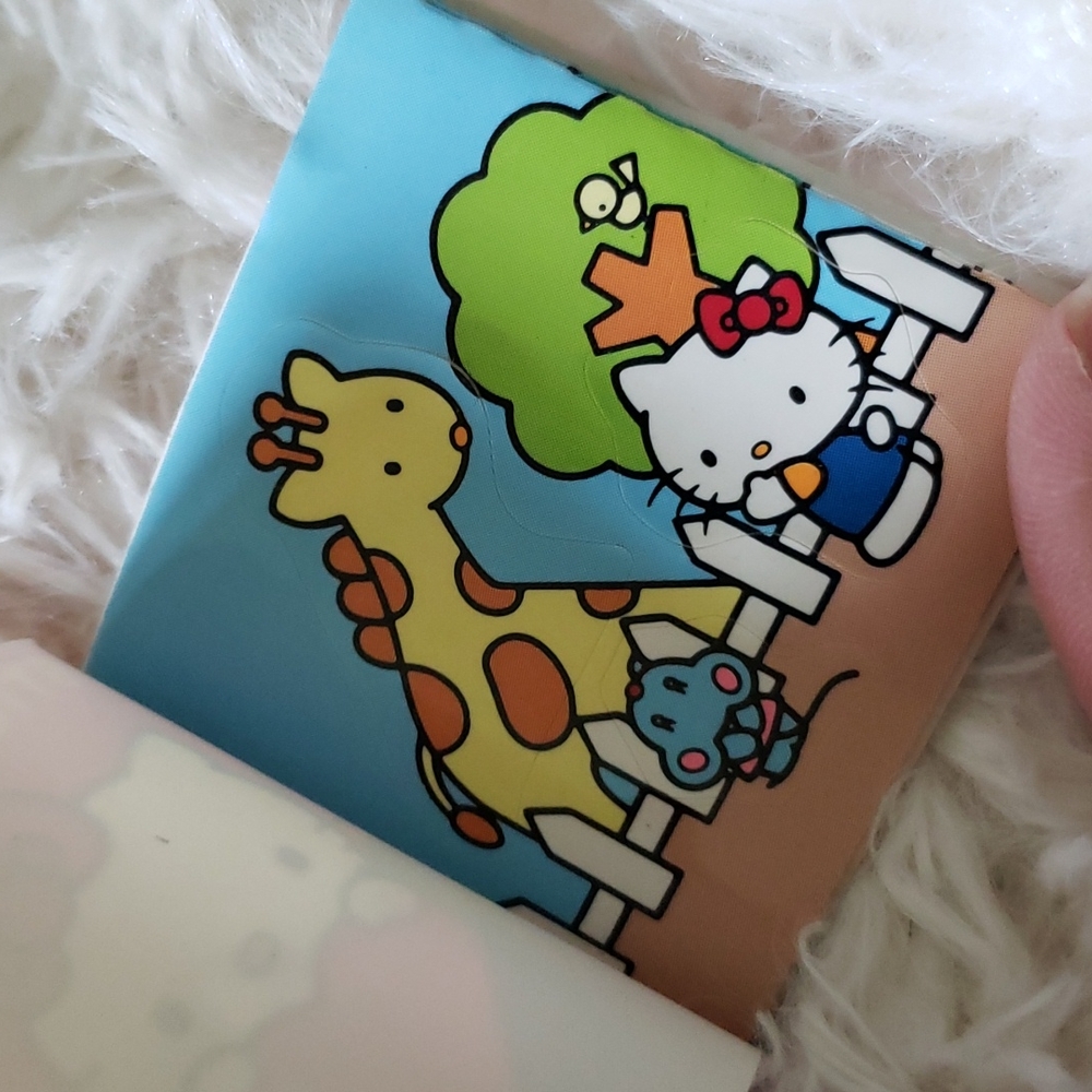 Mini Hello Kitty Sticker Book - Picture 2 of 5